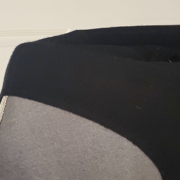 Women's wool sweater - Picture 2 of 10